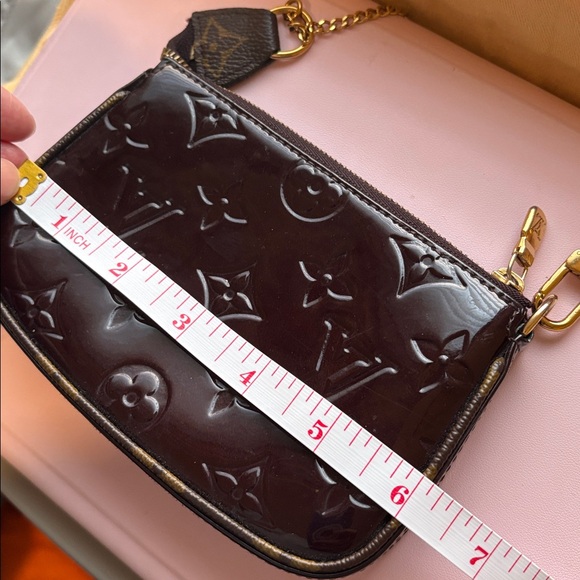 Lv vernis mini pochette - Picture 6 of 8